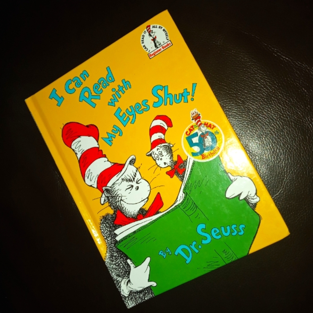 FREE*❤️I Can Read With My Eyes Shut hardcover kids book Dr. Seuss